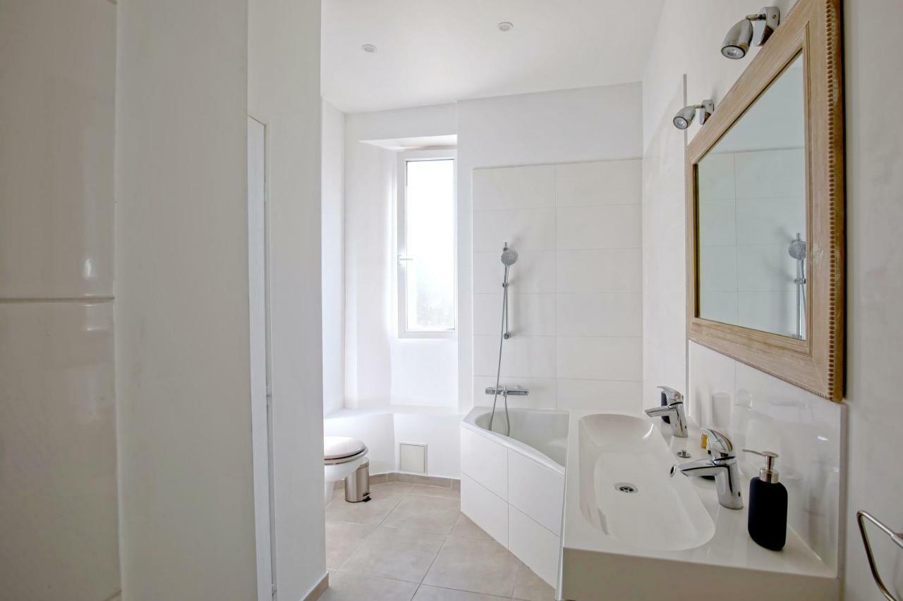 Les Menus Plaisirs Apartment Versailles Luaran gambar